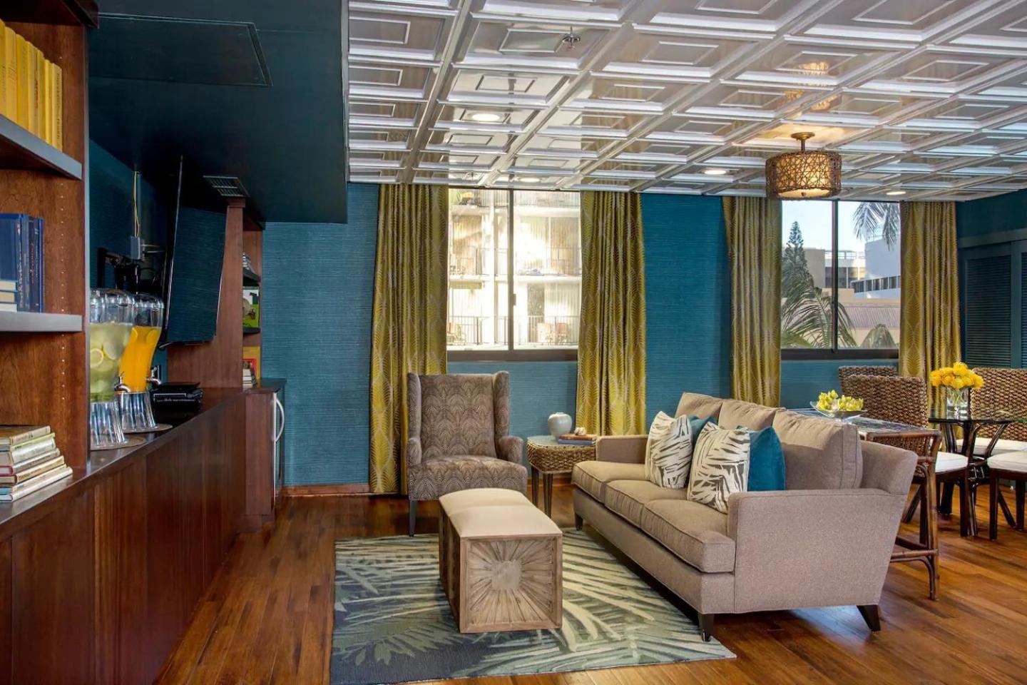 Luxury Oceanfront 2 Bedroom Apartment At Waikiki Beach Tower Honolulu Eksteriør bilde