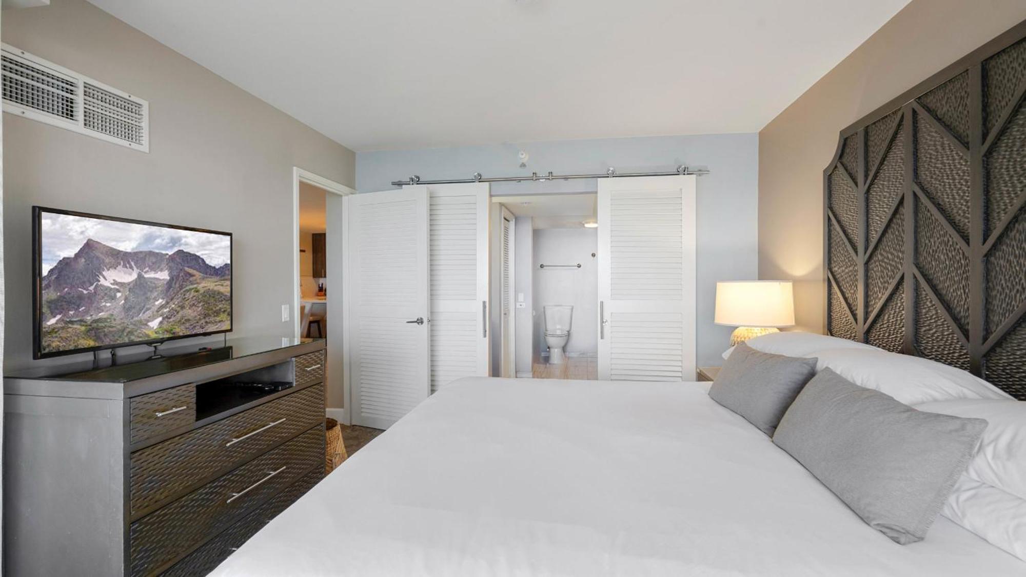 Luxury Oceanfront 2 Bedroom Apartment At Waikiki Beach Tower Honolulu Eksteriør bilde